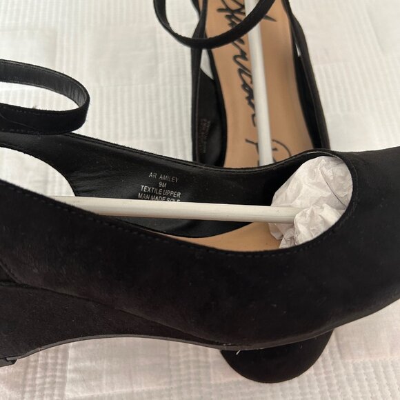 American Rag Women Amiley Shoe, size 9 - Picture 3 of 4